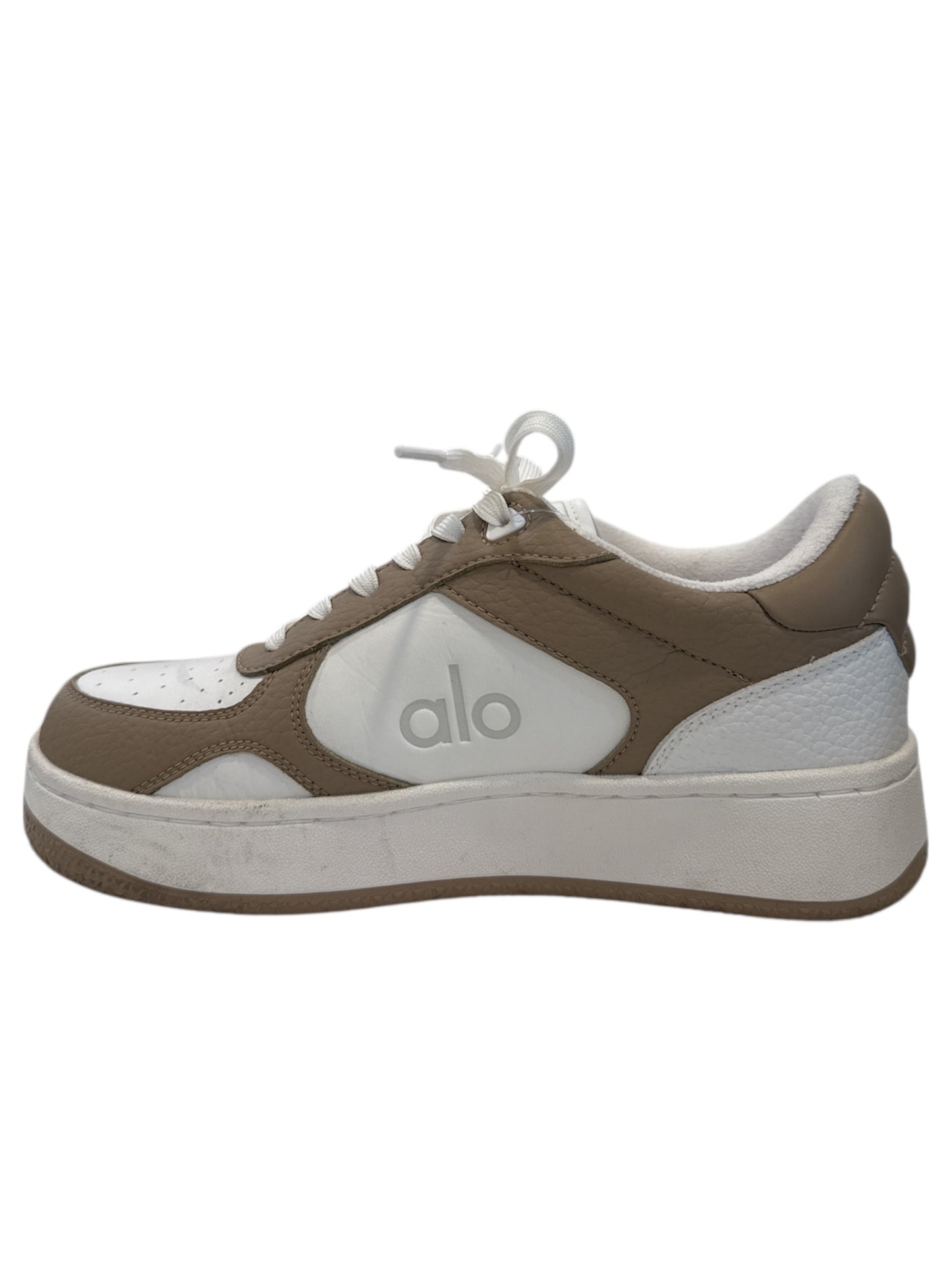Alo Sneakers